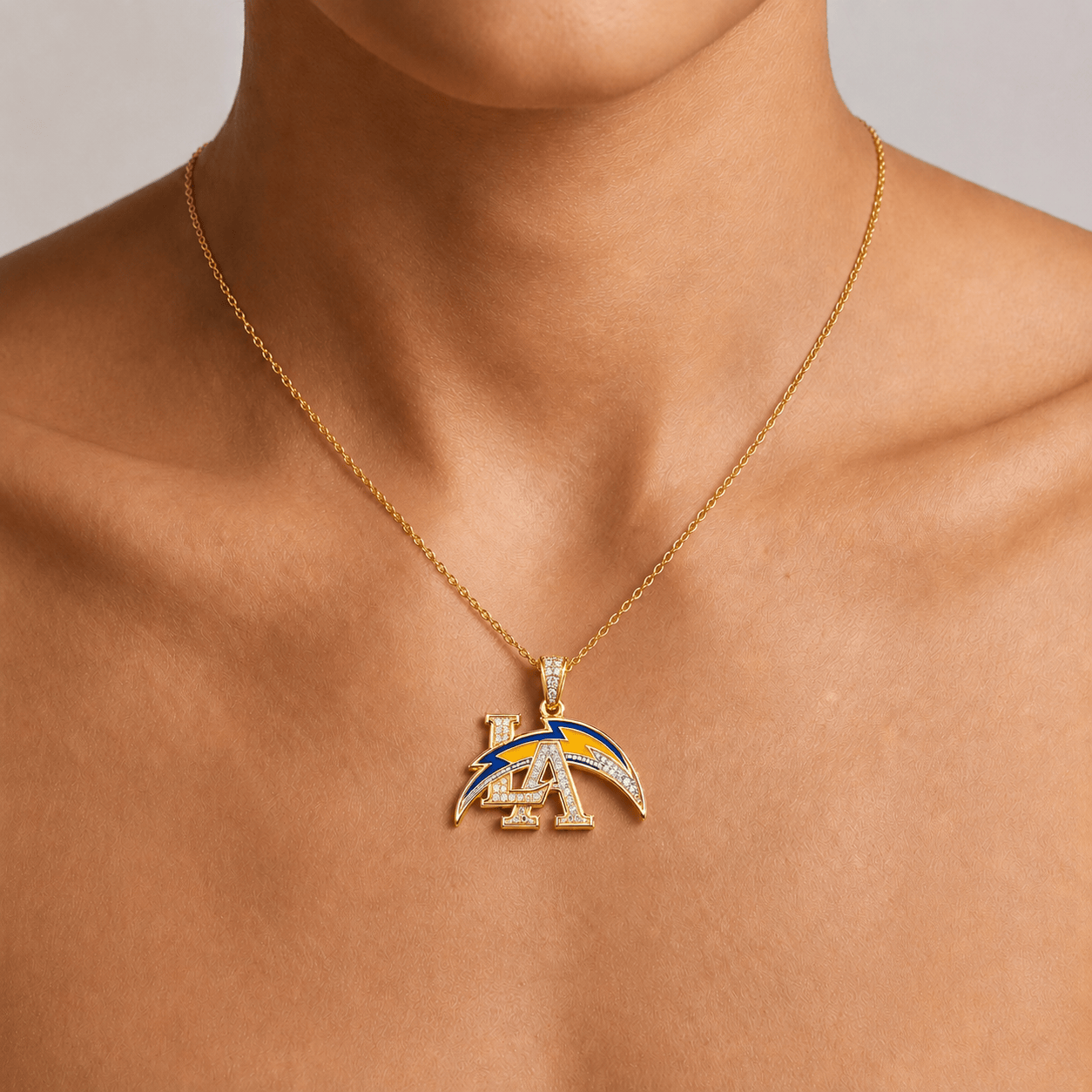 LAC Solid Gold Chain with Diamond Pendant BMD