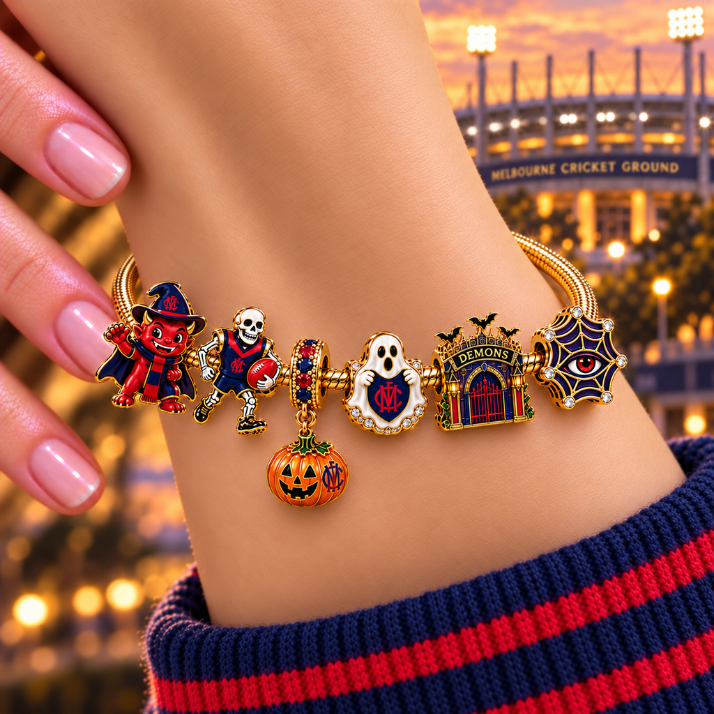 MBD Gold Charm Bracelet Set NHVH